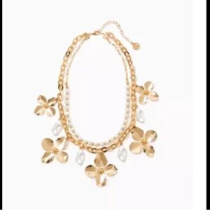 Lilly Pulitzer Necklace. (NWT)